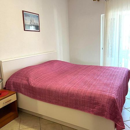 סרסר Villa Marijana מראה חיצוני תמונה