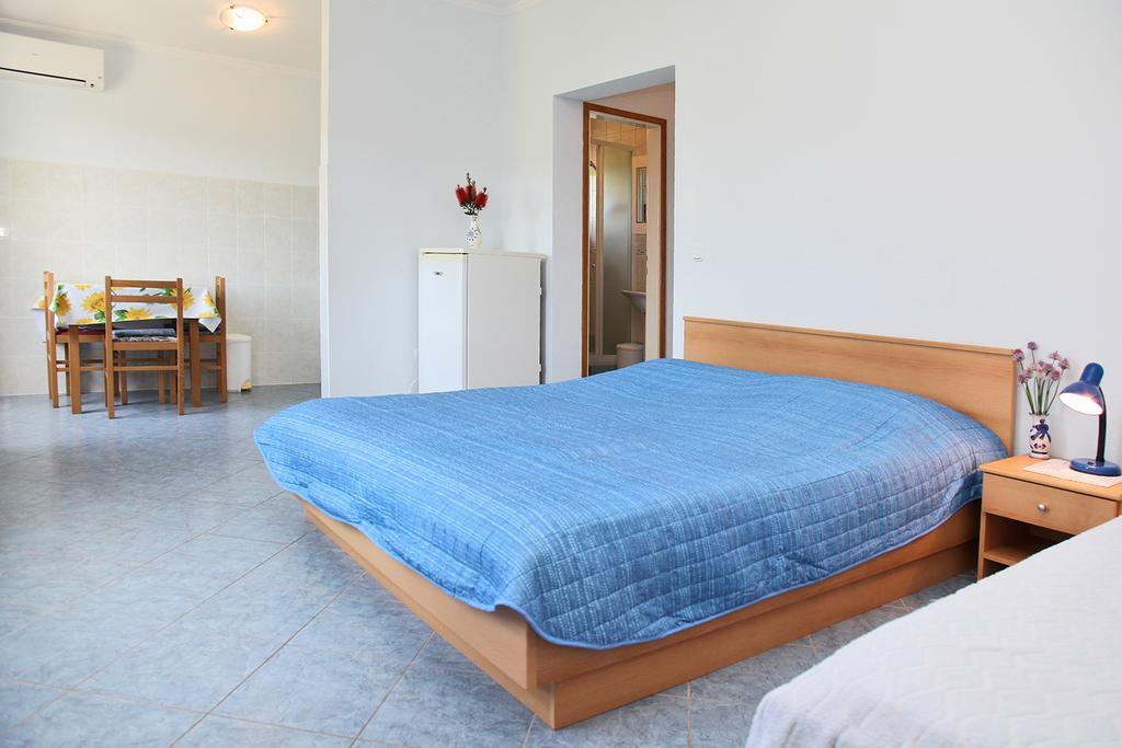 סרסר Villa Marijana מראה חיצוני תמונה