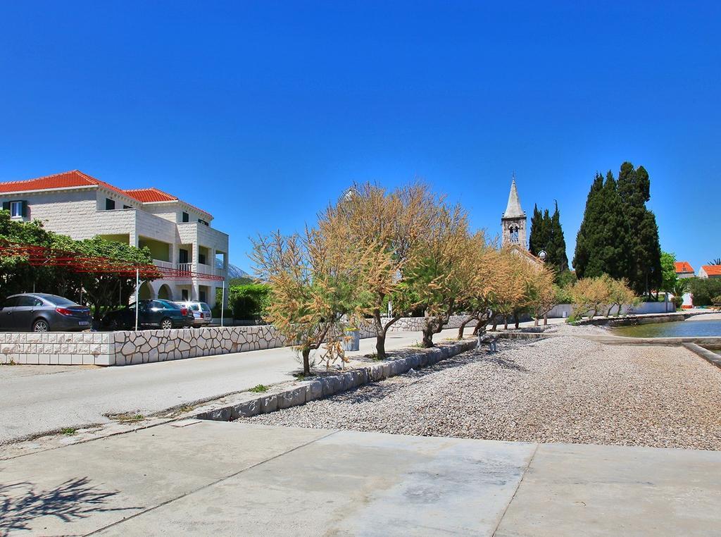 סרסר Villa Marijana מראה חיצוני תמונה
